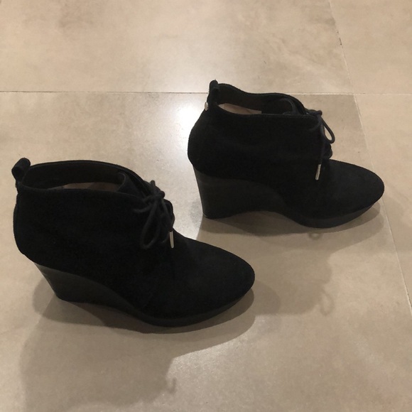 Suede booties - Picture 2 of 7